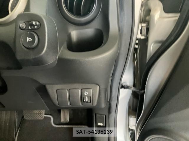Honda FIT 2009-12 8230000-11