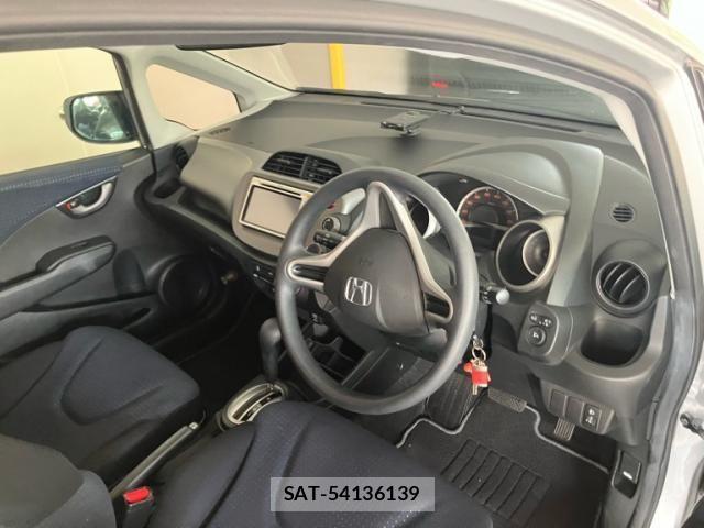 Honda FIT 2009-12 8230000-12