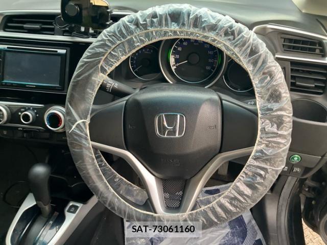 Honda FIT 2014-01 8230001-17