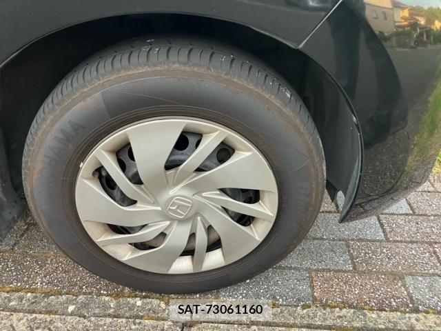Honda FIT 2014-01 8230001-4