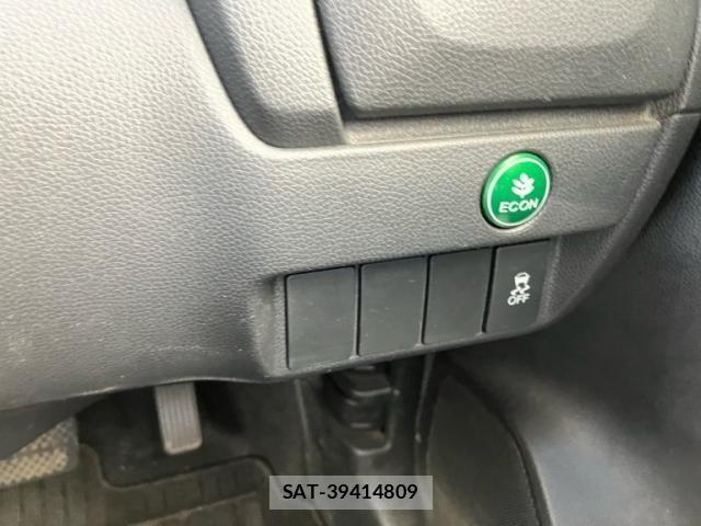 Honda FIT 2014-03 8229998-12