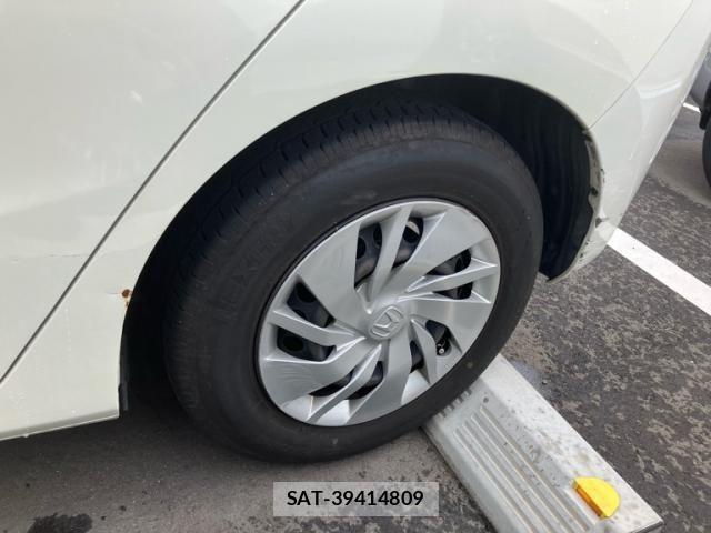 Honda FIT 2014-03 8229998-16