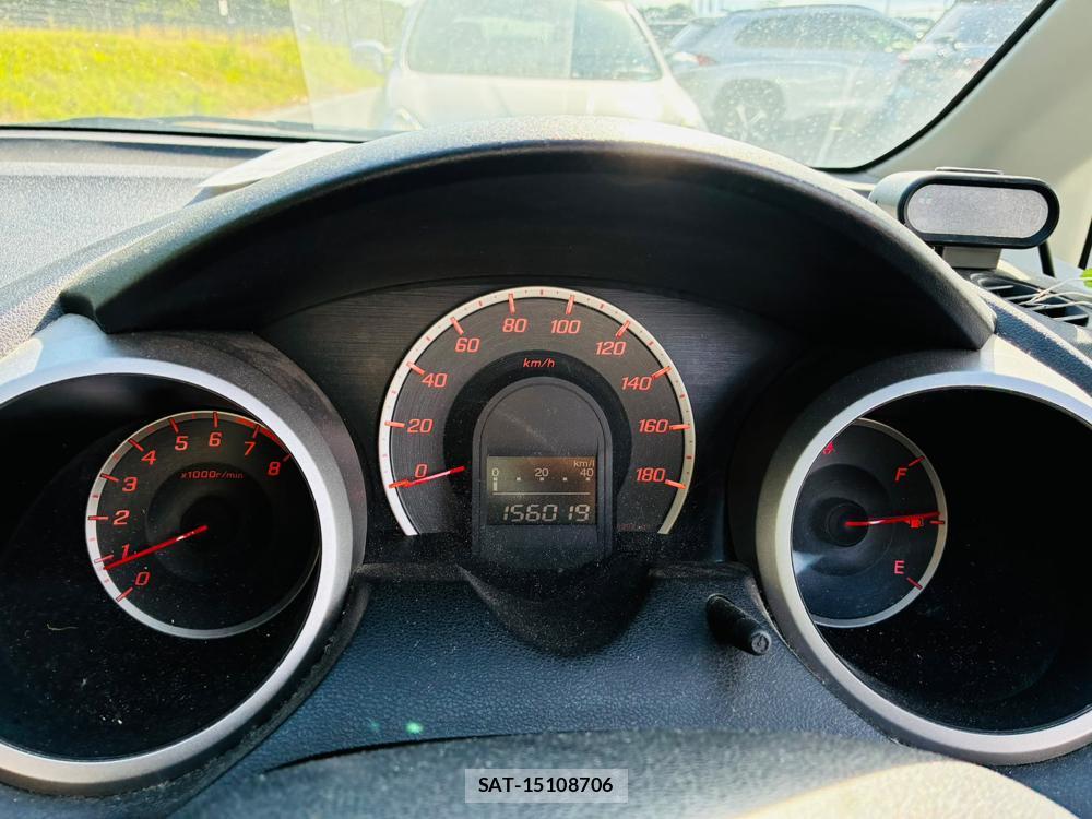 Honda FIT 2008-09 8199625-15