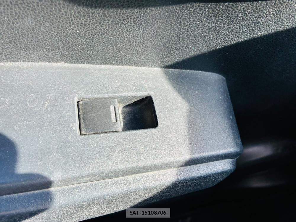 Honda FIT 2008-09 8199625-23