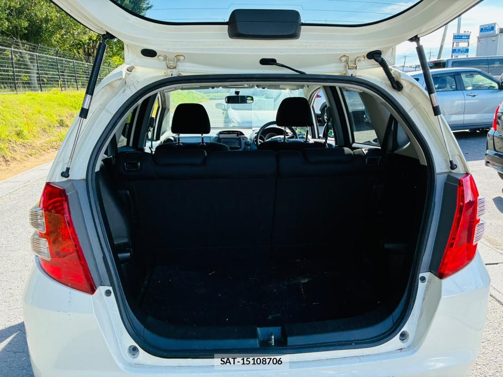 Honda FIT 2008-09 8199625-25