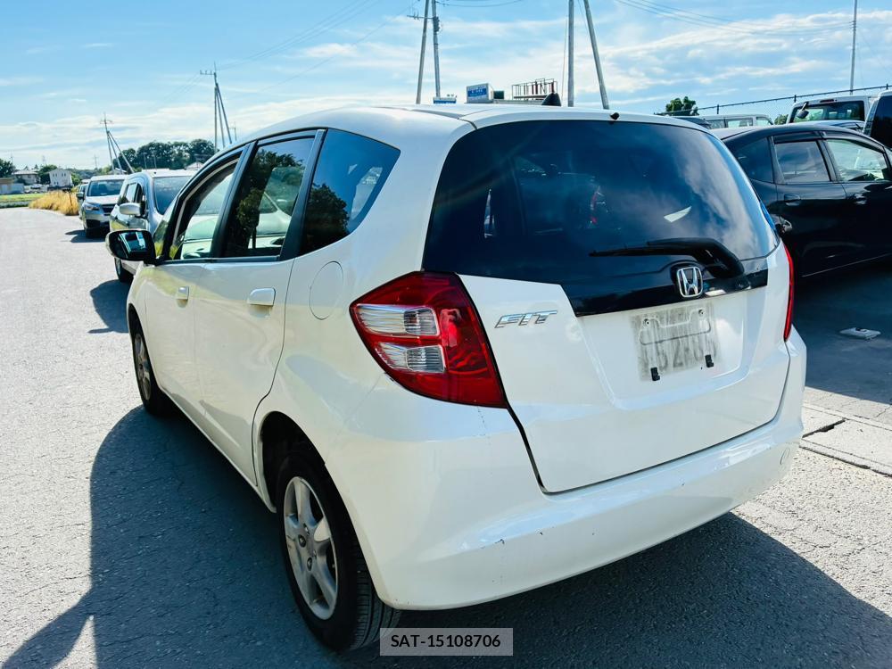 Honda FIT 2008-09 8199625-2