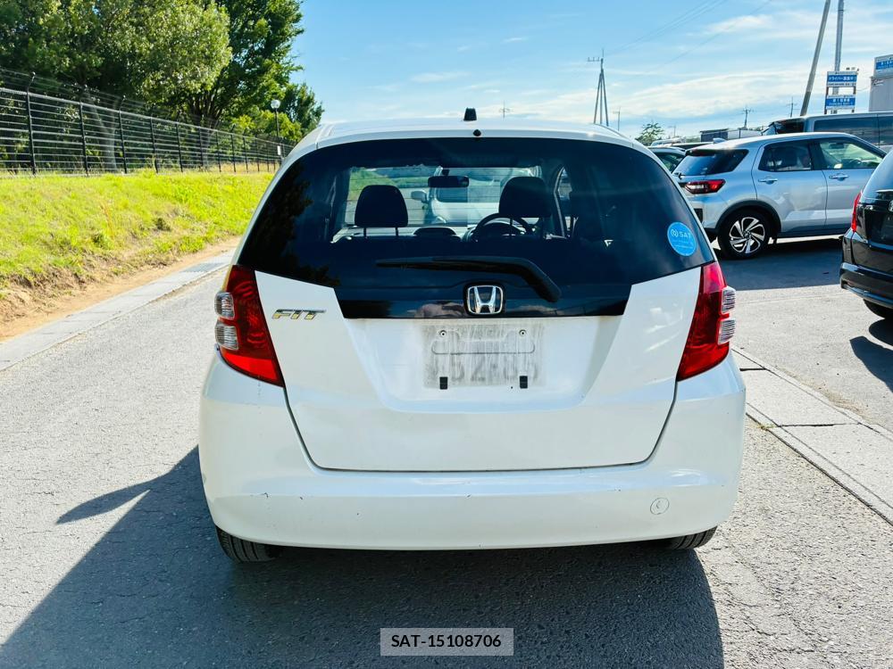 Honda FIT 2008-09 8199625-3