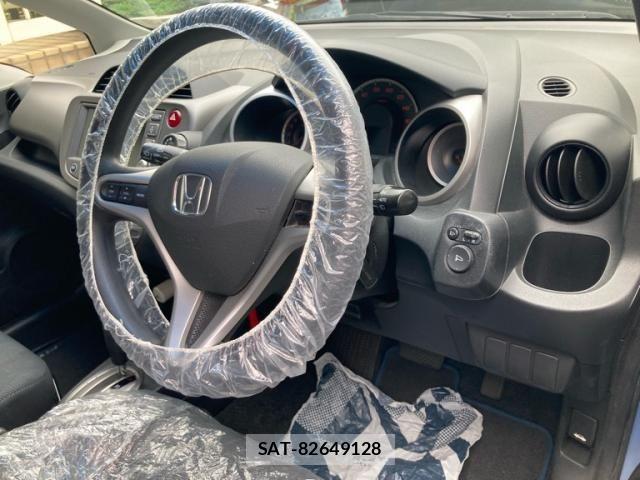 Honda FIT 2009-11 8230005-11