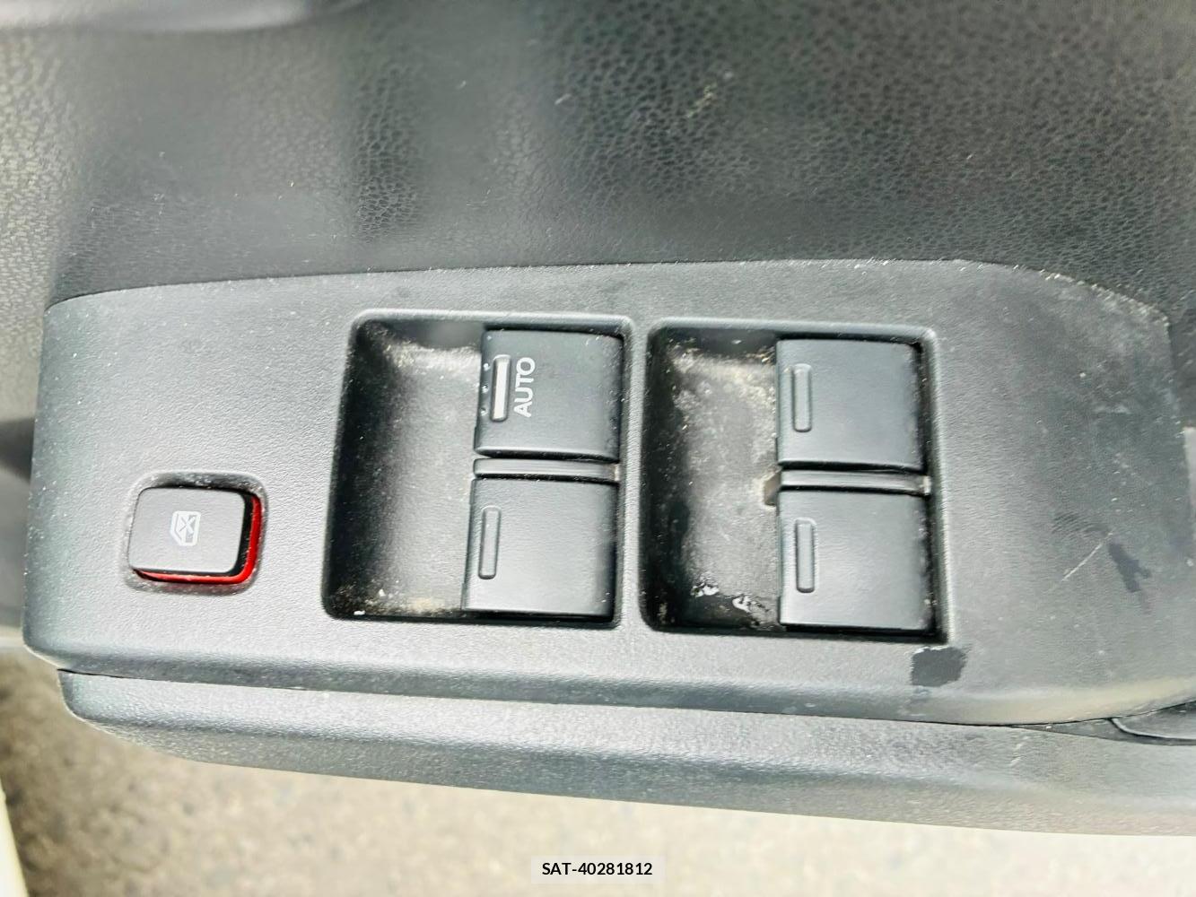Honda FIT 2010-08 8170160-21