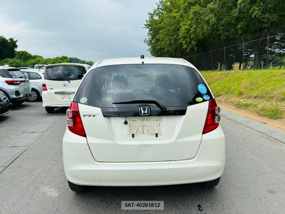 Honda FIT 2010-08 8170160-3