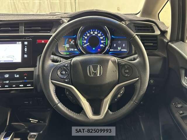 Honda FIT 2013-11 8229996-10