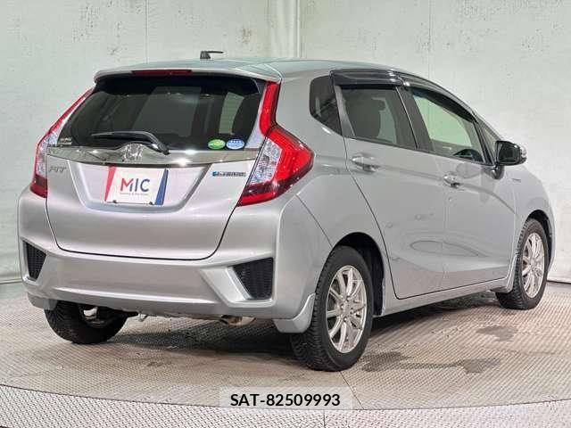 Honda FIT 2013-11 8229996-5