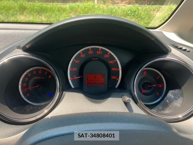 Honda FIT 2011-08 8229997-13