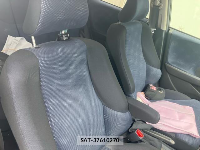 Honda FIT 2010-10 8245199-12