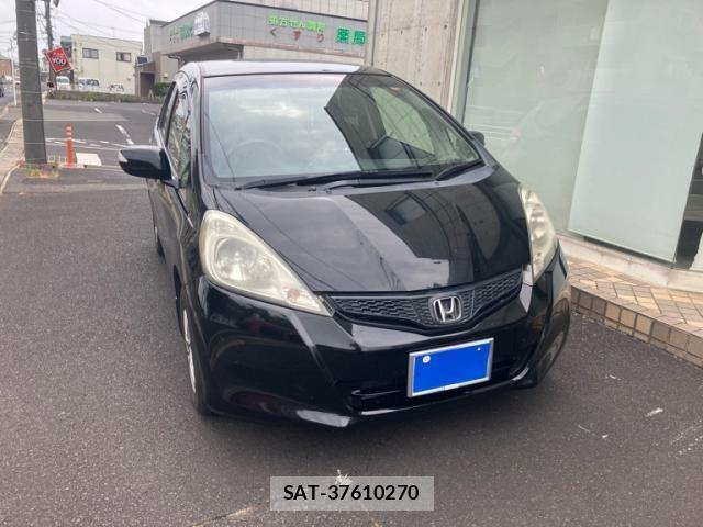 Honda FIT 2010-10 8245199-1