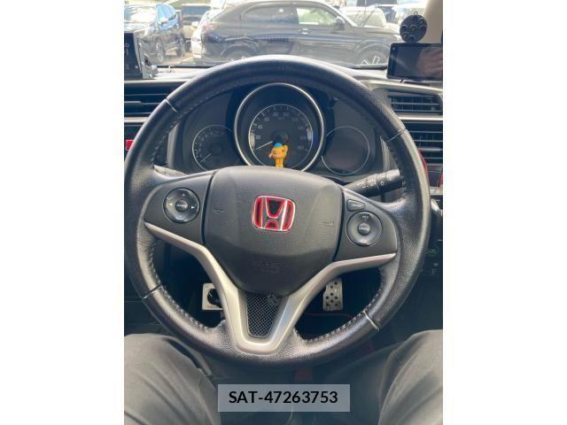 Honda FIT 2015-10 8245196-16