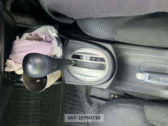 Honda FIT 2011-09 8245200-17