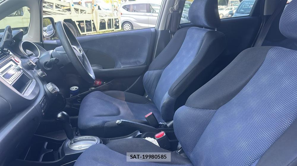 Honda FIT 2011-11 7839246-10