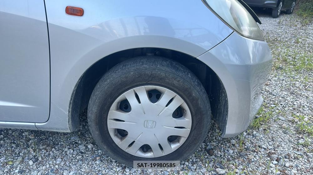 Honda FIT 2011-11 7839246-25