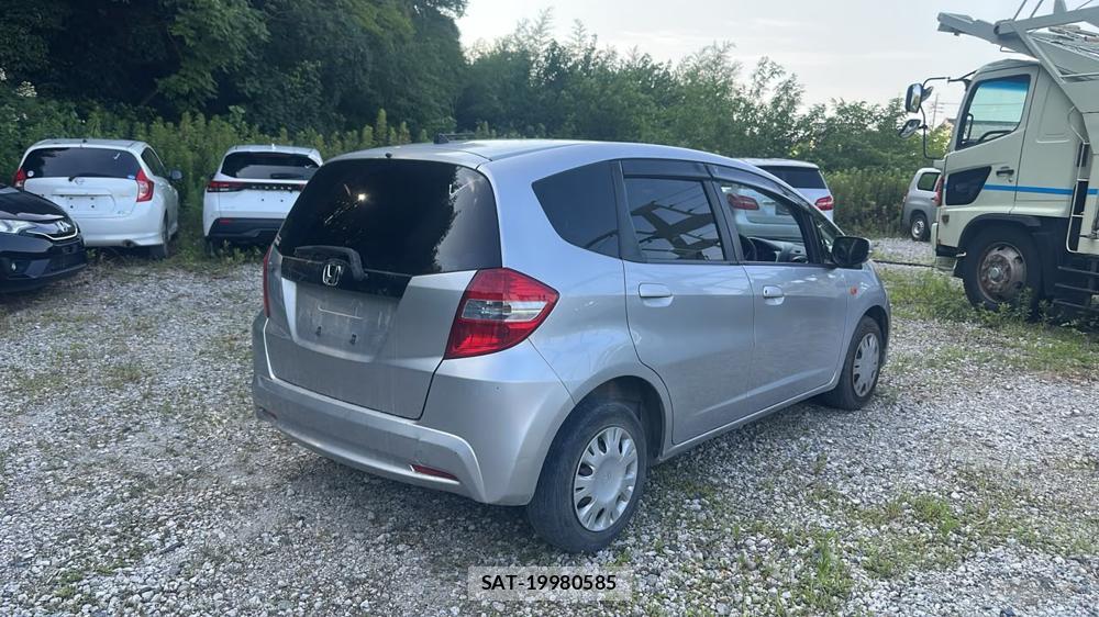 Honda FIT 2011-11 7839246-4
