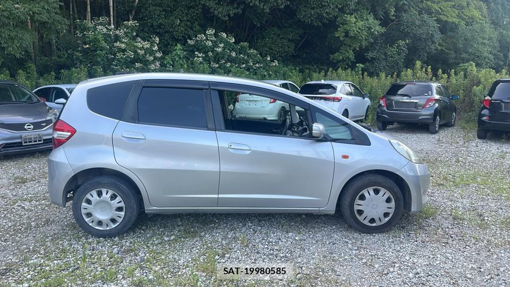 Honda FIT 2011-11 7839246-5