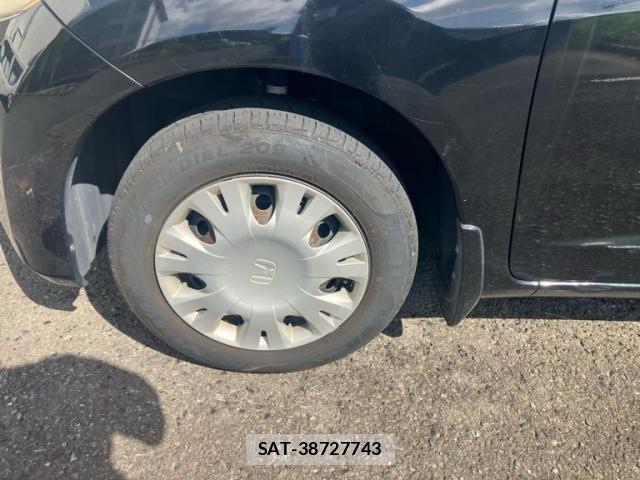 Honda FIT 2012-10 8245197-4