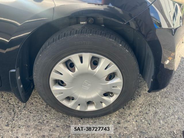 Honda FIT 2012-10 8245197-6