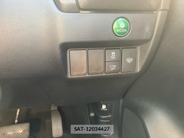 Honda FIT 2013-10 8245195-12