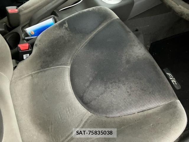 Honda FIT 2004-11 8245198-11