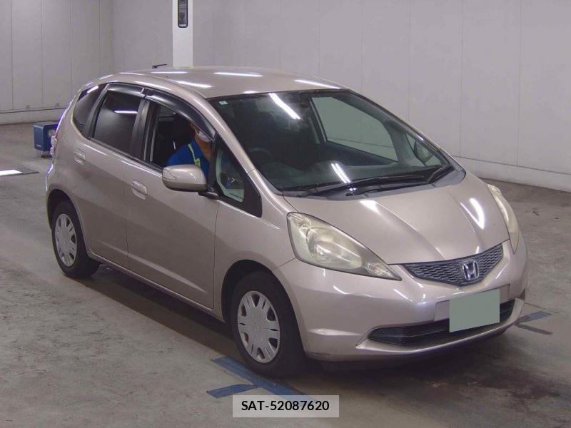 Honda FIT 2010-04 8252488-0