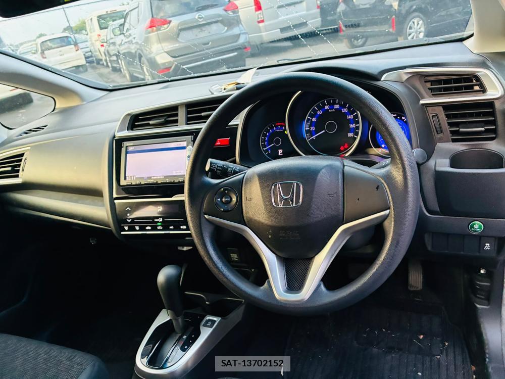 Honda FIT 2013-12 8170163-14