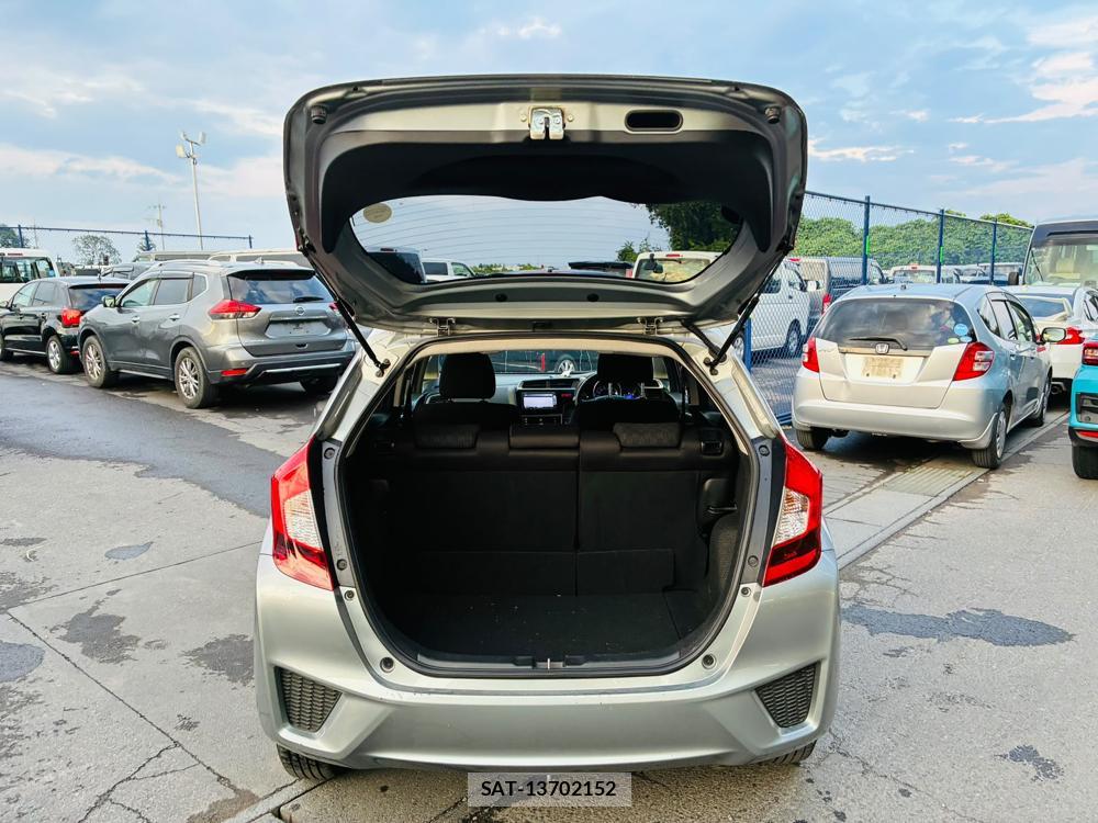 Honda FIT 2013-12 8170163-25
