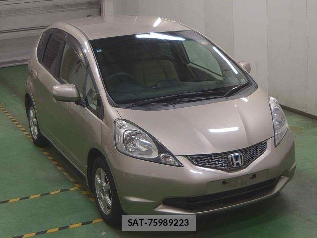 Honda FIT 2009-08 8190983-0