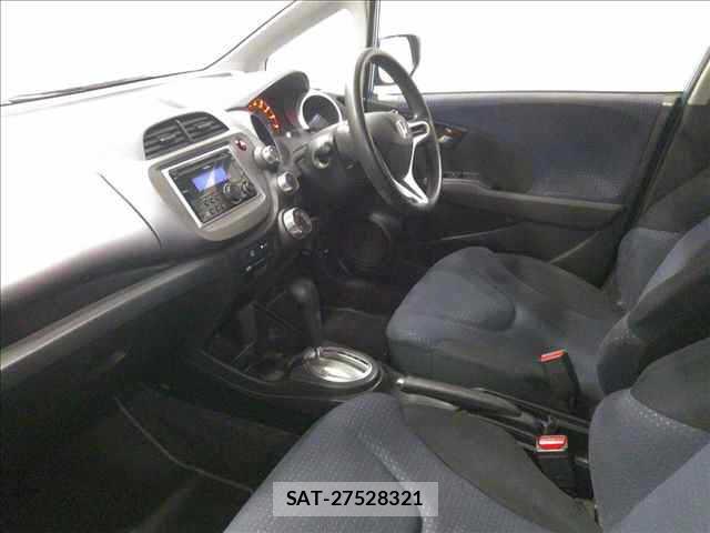Honda FIT 2009-07 8116055-4