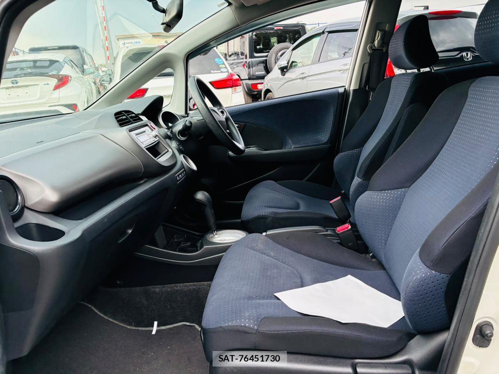 Honda FIT 2008-04 7711220-10