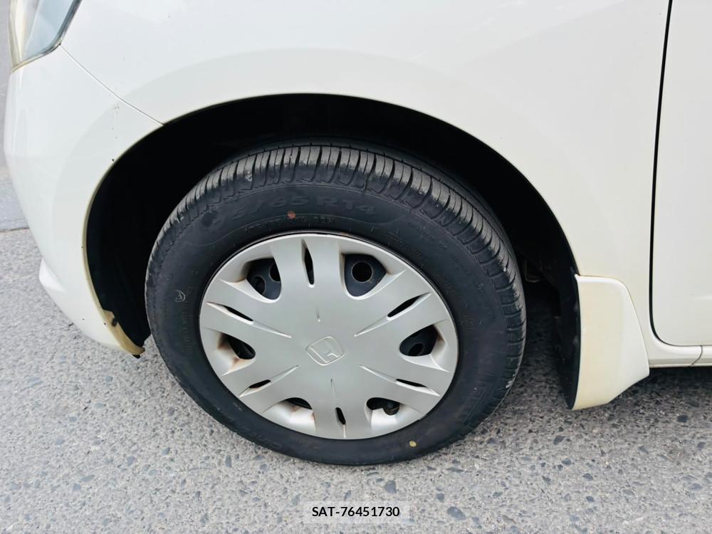 Honda FIT 2008-04 7711220-29