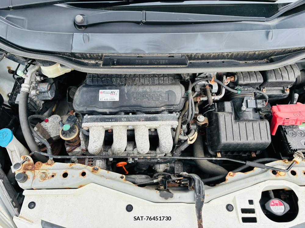 Honda FIT 2008-04 7711220-33