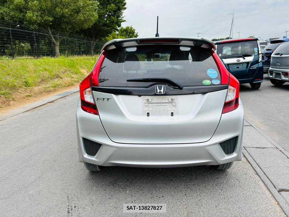 Honda FIT 2015-02 8226309-3