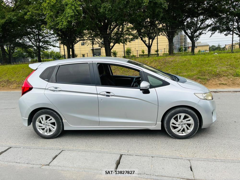 Honda FIT 2015-02 8226309-5