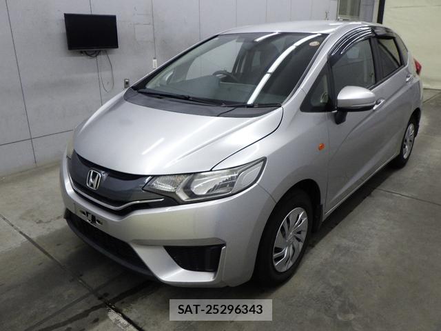 Honda FIT 2013-12 8282307-0