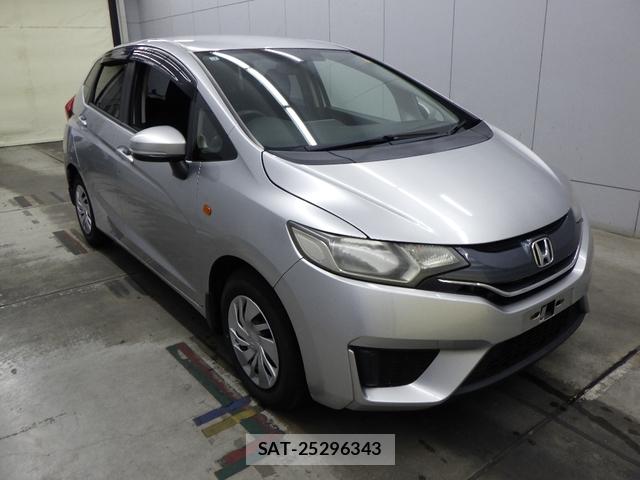 Honda FIT 2013-12 8282307-3