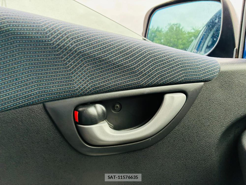 Honda FIT 2010-08 8226318-22