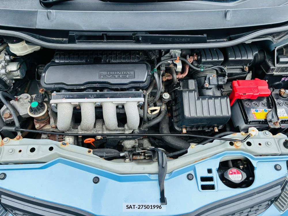 Honda FIT 2012-06 8226311-33