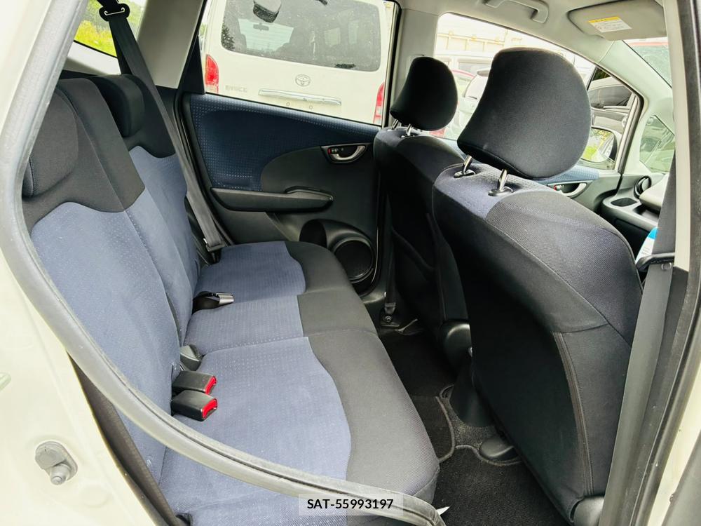 Honda FIT 2010-07 8199196-8