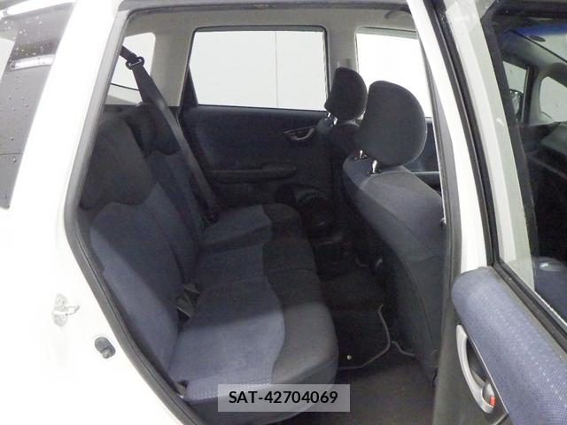 Honda FIT 2008-07 8282308-4
