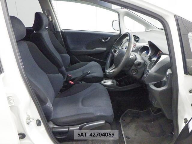 Honda FIT 2008-07 8282308-5