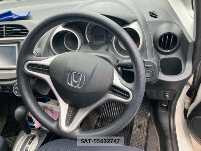 Honda FIT 2009-08 8314432-19
