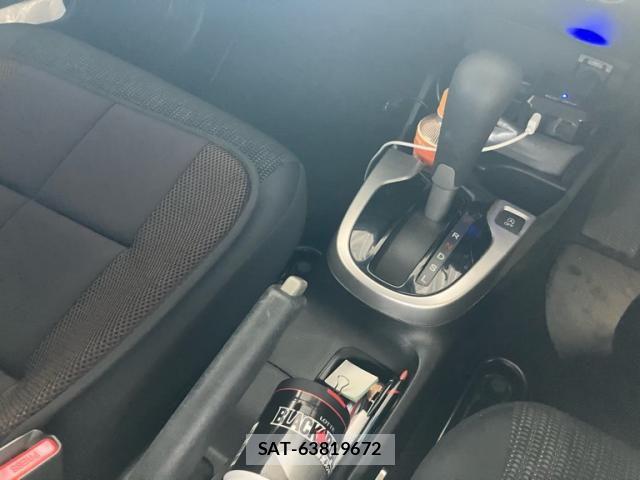 Honda FIT 2014-08 8314426-15