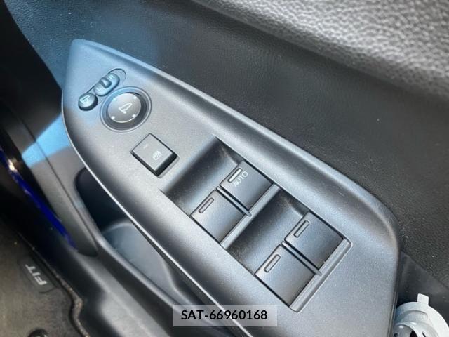 Honda FIT 2015-08 8314427-12