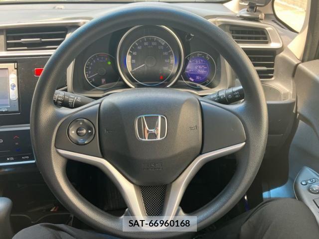 Honda FIT 2015-08 8314427-13